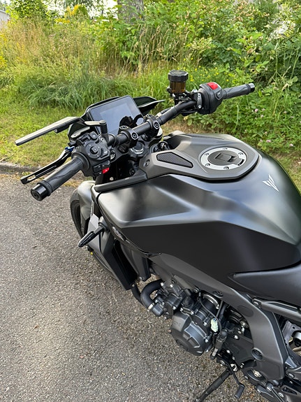 Yamaha MT-09 5 of 5