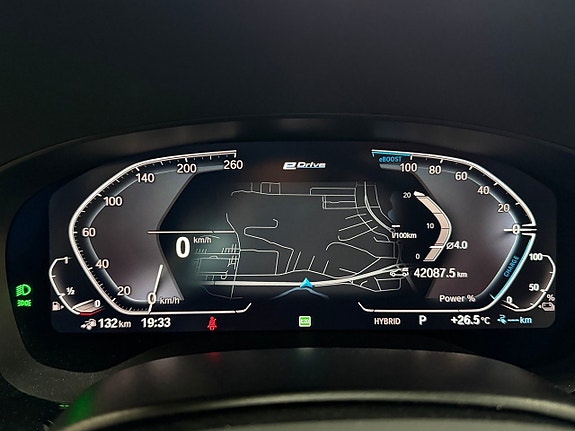 BMW 530e 28 of 30