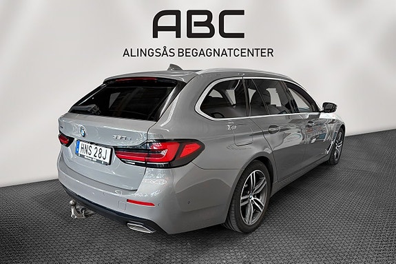 BMW 530e 5 of 5