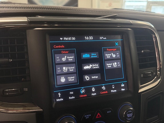 Dodge RAM 1500 11 of 19