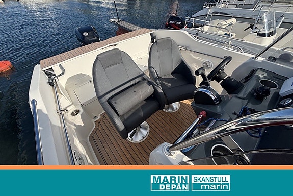 Uttern S57 med Mercury 115 Optimax - 2014 *HÖSTPRIS 199.000k 9 of 13