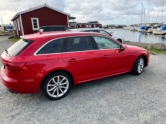 Audi A4 3 of 5