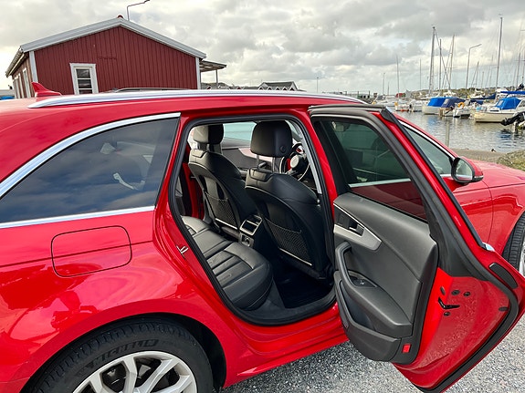 Audi A4 9 of 11