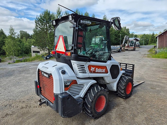 Bobcat L28 2021 Komplett paket med redskap Teleskop 5 of 5