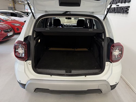 Dacia Duster 5 of 5