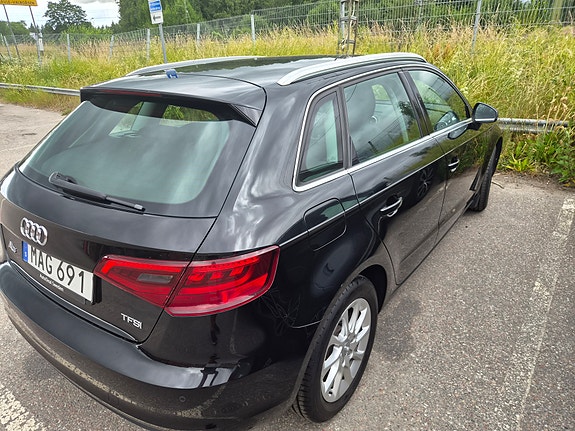 Audi A3 3 of 8