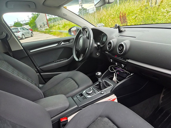 Audi A3 6 of 8