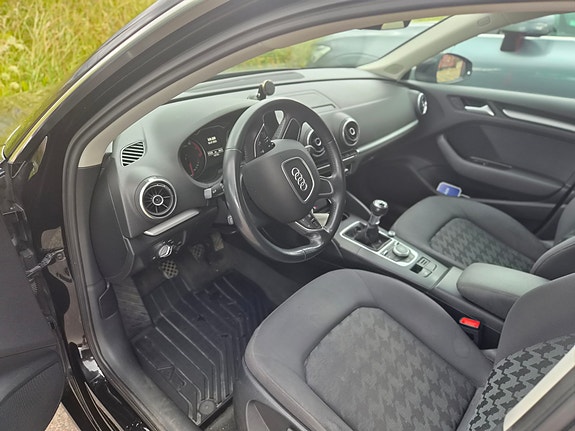 Audi A3 7 of 8