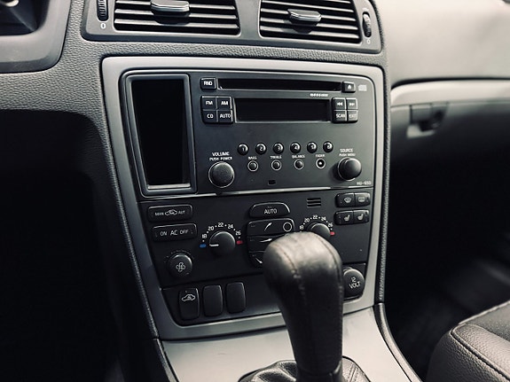Volvo V70 17 of 21