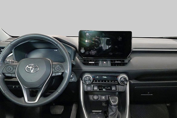 Toyota RAV4 9 of 11