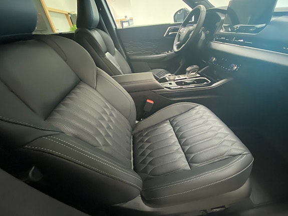 Mitsubishi Outlander 10 of 15
