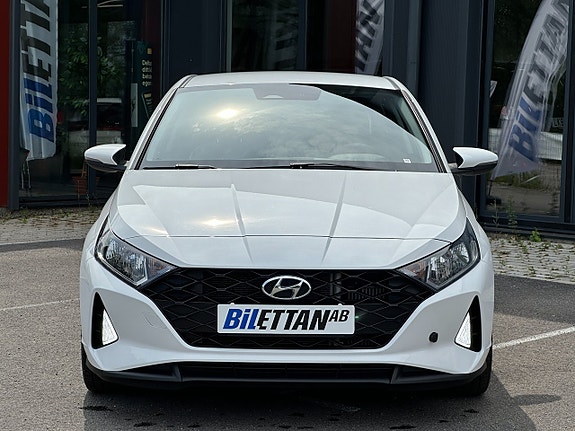 Hyundai i20 3 of 21