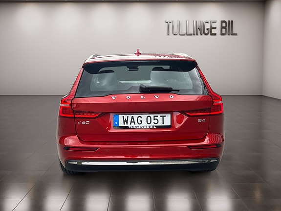 Volvo V60 4 of 5