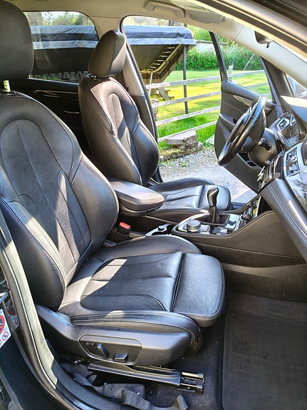 BMW 220d 6 of 8