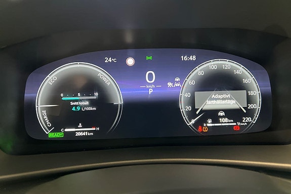 Toyota C-HR 16 of 21