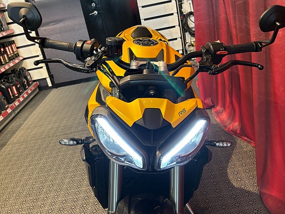 Triumph STREET TRIPLE 765 RS 3 of 5