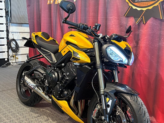 Triumph STREET TRIPLE 765 RS 2 of 5