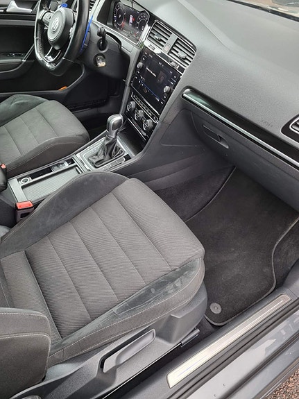 Volkswagen Golf VII 5 of 6