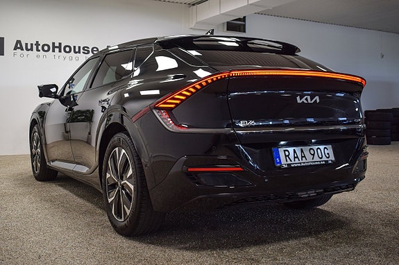 Kia EV6 7 of 30