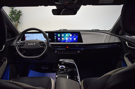 Kia EV6 10 of 30