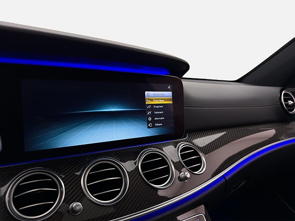 Mercedes-Benz E63 17 of 30