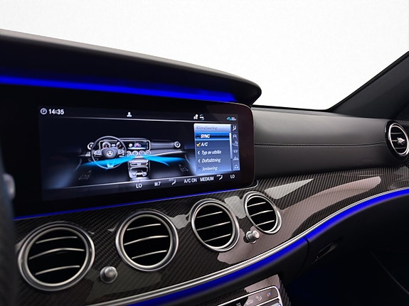 Mercedes-Benz E63 19 of 30