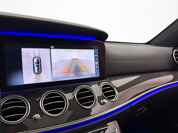 Mercedes-Benz E63 27 of 30