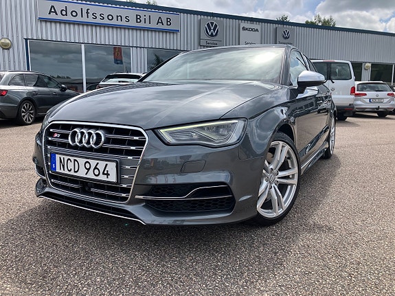 Audi S3 2 of 5