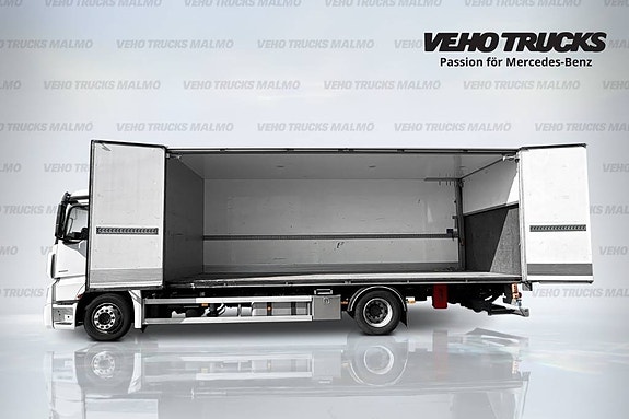 Mercedes-Benz Actros V 1836 L Sov Hytt + 5 säten 9 of 15