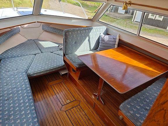Fjord Consul 26 V8 12 of 17