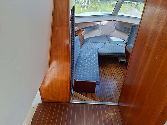 Fjord Consul 26 V8 11 of 17