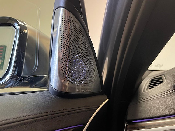 BMW M550i 24 of 29