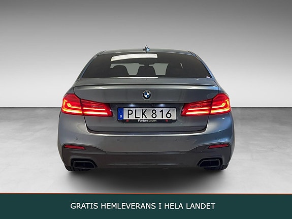 BMW M550i 3 of 29