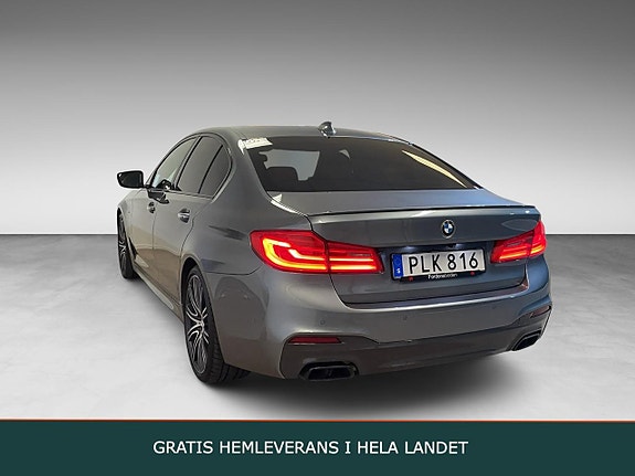 BMW M550i 4 of 29
