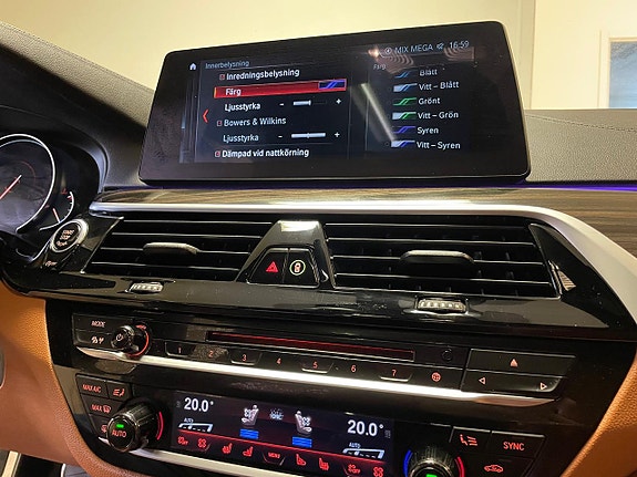 BMW M550i 16 of 29