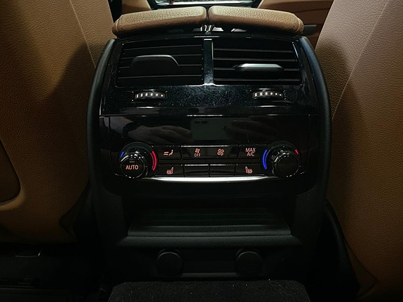 BMW M550i 22 of 29