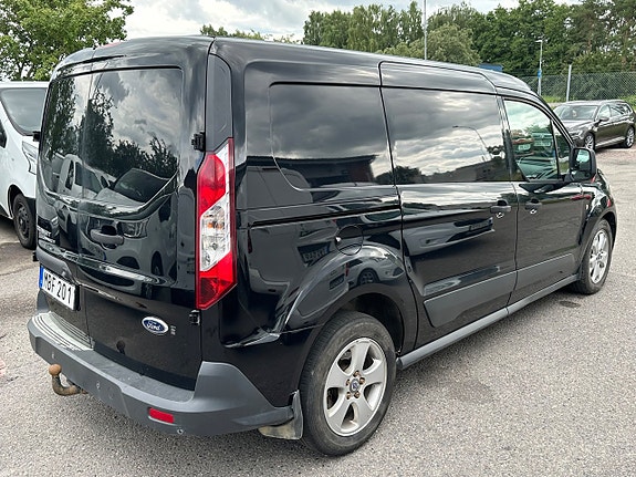 Ford Transit Connect 3 of 5