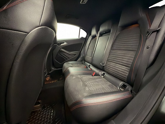 Mercedes-Benz A180 26 of 30