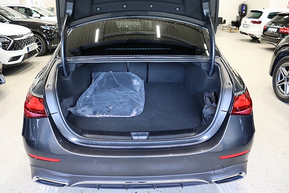 Mercedes-Benz E400 e 6 of 30