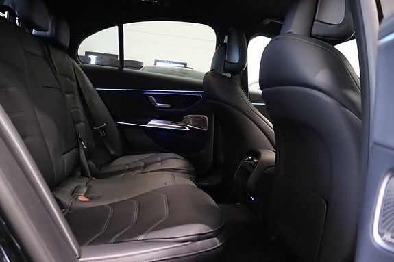 Mercedes-Benz E400 e 12 of 30