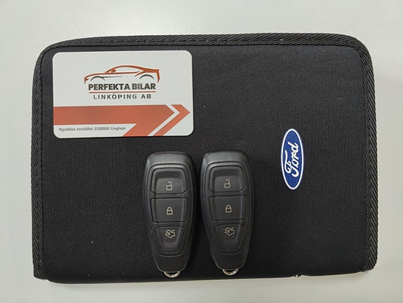 Ford Kuga 22 of 23
