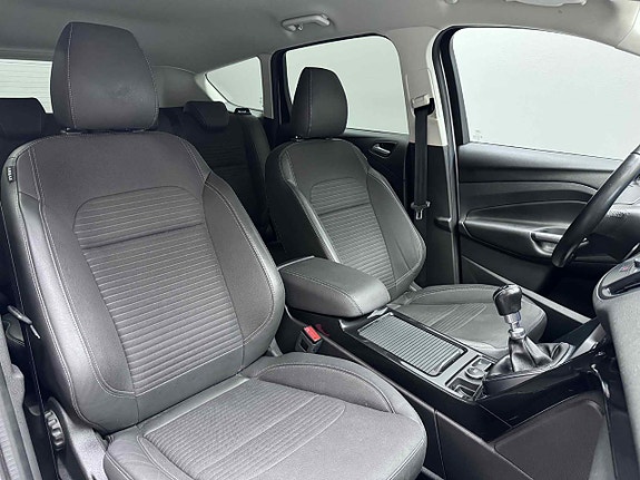 Ford Kuga 13 of 23