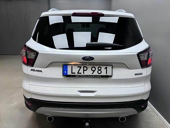 Ford Kuga 5 of 5