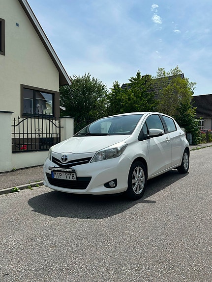 Toyota Yaris 2012