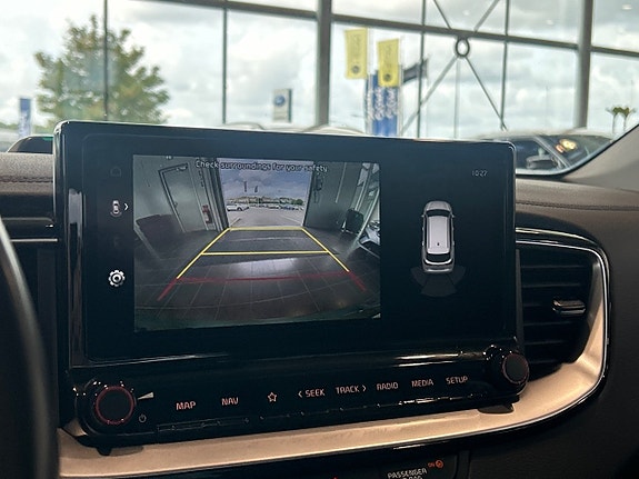 Kia Ceed 15 of 15
