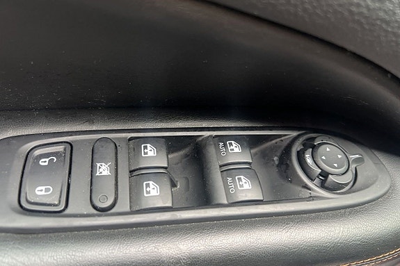 Jeep Compass 12 of 21