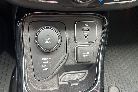 Jeep Compass 13 of 21