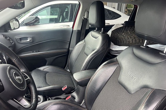 Jeep Compass 6 of 21