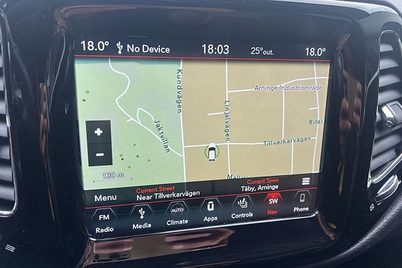 Jeep Compass 16 of 21