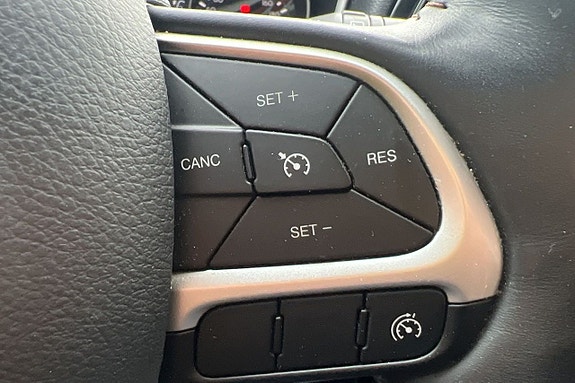 Jeep Compass 11 of 21